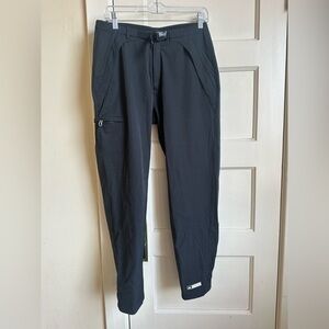 REI Women’s Adventure Pants - 8 Petite